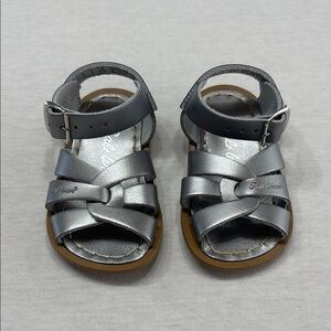 NWOT Salt Water sandals
